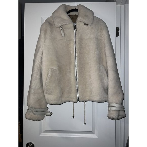 MISBHV Shearling Short Zipped Jacket - Picture 6 of 10